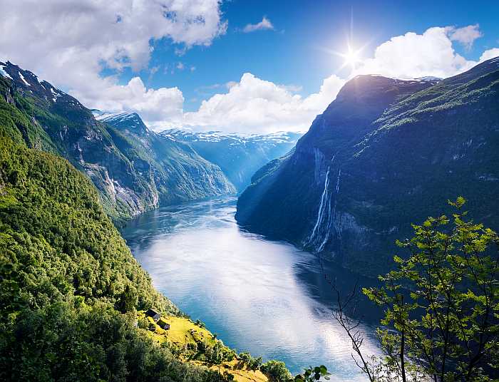 Kosher vacation to fjords in Norway.