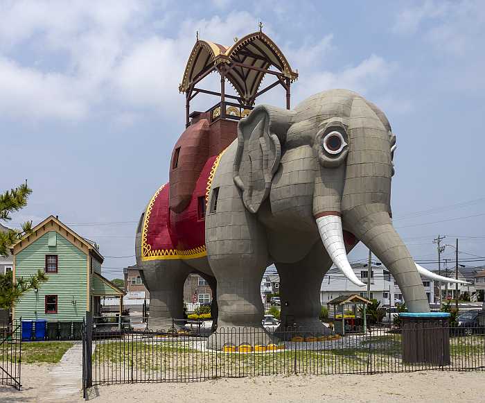 Kosher vacation at the jersey shore - lucy the elephant in Margate.