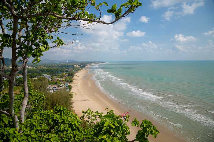 Pesach programs - Hua Hin coast of Thailand.